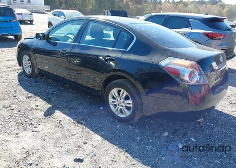 2011 Nissan Altima 2.5 S z USA, uszkodzony, nr VIN 1N4AL2AP3BC178978